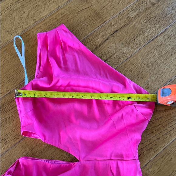 Superdown Crystal Pink One-Shoulder mini dress - Picture 9 of 10